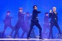 SF9, 진동하는 쿨워터향 [포토]