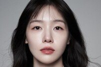 방민아, 30대 되더니 한층 성숙…새 프로필 사진 공개 [DAY컷]