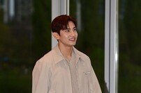 최강창민, 차분한 걸음걸이 [포토]