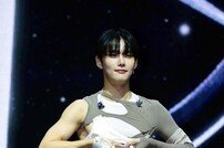 CIX 승훈 ‘청춘을 노래했어요’ [포토]