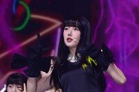 예린, 복고풍 ‘밤밤밤’ [포토]