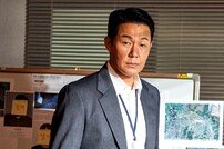 배우 박성웅, 영화 합법유통 촉진 캠페인 ‘무비히어로’ 찍어
