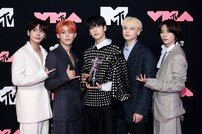 투바투, ‘2023 MTV VMA 올해의 푸시 퍼포먼스’ 수상 영예