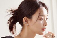‘김우빈♥’ 신민아, 우아한 가을의 여신 [화보]