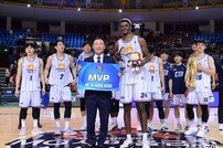 존슨, KBL 컵대회 MVP [포토]