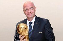 ‘2034 월드컵 사우디 개최 확정’ FIFA 회장도 공식 발표