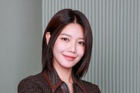 최수영, 성소수자 삶 다룬 ‘와이프’로 연극 데뷔 [연예뉴스 HOT]