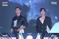 ‘20주년’ 동방신기, 라이즈와 ‘MAMA’ 합동 공연…레전드 다운 무대