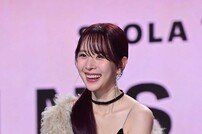 우주소녀 설아, 귀여운 포즈 요청에 부끄러워요 [포토]