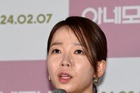 정이랑 ‘로또 샀어 안 샀어’ [포토]