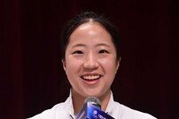 신유빈, 윤곡 김운용 여성체육대상 수상