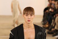 몬스타엑스 셔누, 모델 변신…뉴욕패션위크 무대 존재감 [DA포토]