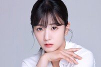 에이핑크 윤보미, 김지원 비서 활약…‘눈물의 여왕’ 출연