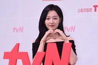김지원, 러블리 여왕 [포토]