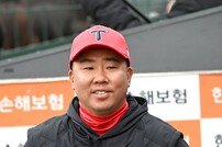 밝은 표정의 이범호 감독 [포토]