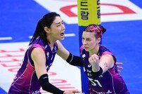 윌로우-김연경, 최강의 공격 조합 [포토]