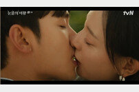 김수현♥김지원, 눈물의 키스…화해하나 (눈물의 여왕)