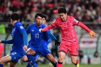 '거액 보너스-암표 10배' 태국, 한국전 '축구 열기' 후끈