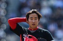 윤영철, 1회 무사히 마쳤어 [포토]