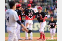 KIA, 두산에게 위닝시리즈 만든 9-3 승리 [포토]