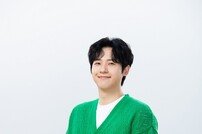 B1A4 신우, 연극 데뷔 호평 속 마무리 “성장 계기로 삼을 것”