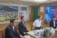 박현국 봉화군수, 주요 현안사업 이철우 도지사와 협의