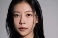시크 블랙 슈트→내추럴 스타일링…서예화, 새 프로필 공개