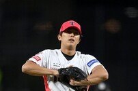 수술대 오르는 KIA 이의리, 팔꿈치 부상으로 결국 ‘시즌 아웃’