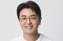 [단독] 최동석, 퇴사 3년만 소속사 계약→방송 복귀 소감 “따뜻한 시선 부탁” (종합)