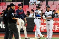 비디오 판독 후 아웃되는 강백호