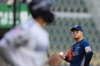 신민혁, 허무한 실점