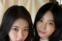 채령·채연, 예쁜애 옆 예쁜애…러블리 채자매 케미 [DA★]