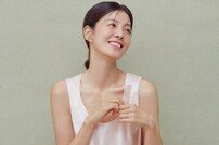 김성은 “15년간 남편과 떨어져 지내…힘들었던 시간” [화보]