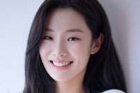 스테파니 리, 한동안 안 보이더니 깜짝 소식…키이스트와 전속계약 [공식]