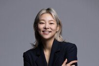 두산, 3일 잠실 롯데전서 승리기원 시구…방송인 송해나