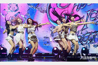 스테이씨, 상큼하게 돌왔어요