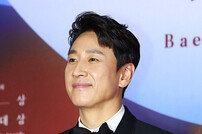 ‘탈출’ 감독 “故 이선균, 이 자리에 있었으면 좋았을 것”