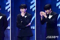 김선호, 얼굴까지 가리게 되는 긴장감