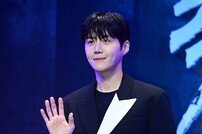 ‘폭군’ 김선호, ‘귀공자’와 다른 광기…‘내면 액션’ 통할까