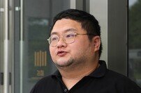‘쯔양 공갈’ 유튜버 구제역·주작감별사 구속 “혐의 사실 중대”