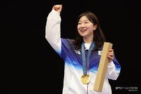 '통산 100번째 金' 반효진, 사격 소총 10m서 금메달 [파리 2024]