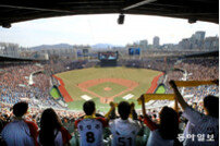 한국 프로야구, 최단 경기 800만 관중→'1000만 조준'