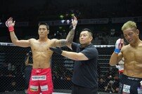 ‘로드FC 글로벌 토너먼트’ 박시원 라이트급 4강 진출, 데바나 슈타로 상대로 1R TKO 승리