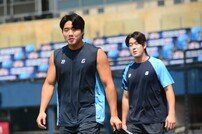황성빈, ‘롯데의 미래입니다!’
