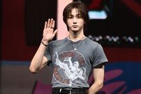 보이넥스트도어 성호 ‘근자감 포즈’
