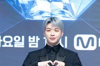 강다니엘, 연말 시상식 무대에서 보고 싶다 (아이돌픽)