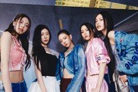 ITZY, 도심 밝히는 화려한 존재감