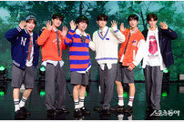 더윈드, 청춘 사랑이야기 ‘첫사랑’
