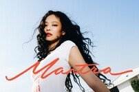 ‘컴백 D-3’ 제니, 자신감 넘치는 포즈…당당한 매력