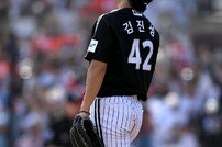 홈런 허용하는 김진성